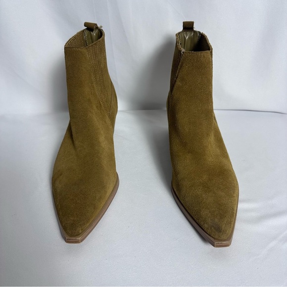 Marc Fisher Yarita Brown Suede Pointy Toe
Pull On Ankle Booties sz 7.5 Chelsea - Picture 3 of 11